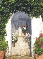 Via Albereria,20 - Grotta di Lourdes Via Albereria,20 - Grotta di Lourdes